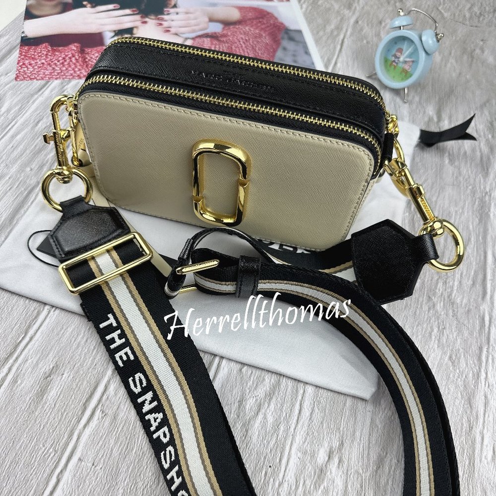 NWOT MARC JACOBS the snapshot shoulder bag - Picture 7 of 10